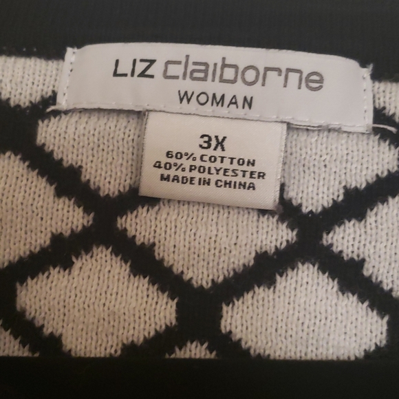 Checkered Sweater - Picture 3 of 3